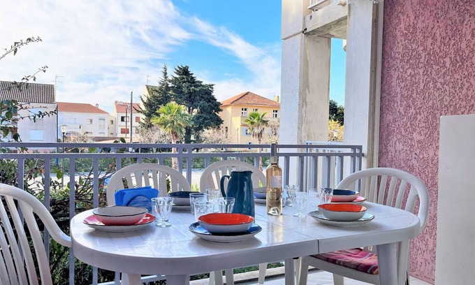 Cavaliere Beach Apartamento | Apartamento con Terraza Soleada, Cerca de Playa, Pista Ciclista y Comercios, 6 Plazas, Lavandería, Parking