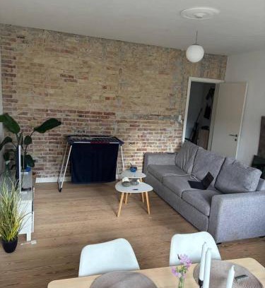 Aarhus C Apartamento | Sunny Apartment With Two Balconies