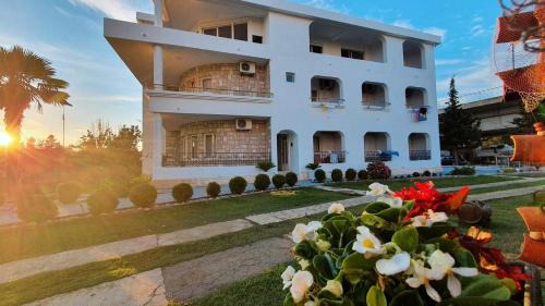 Gjerana Casa | Sunny apartments