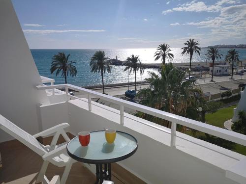 Caleta de Velez Apartamento | Sunny Beach View Duplex wWi-Fi Pool AC - Alojamientos La Torre