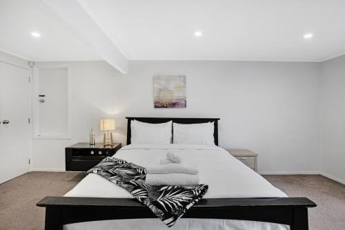 Greenlane - Ellerslie Apartamento | Sunny Beam Guest Suite with Parking and Kitchenette
