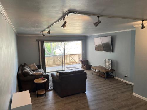 Point Loma Heights Apartamento | Sunny Condo Steps from Sand