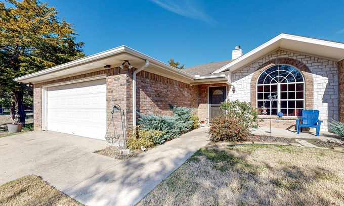 Westminster Casa | Sunny dog-friendly retreat on seven acres with private hot tub, firepit, & games