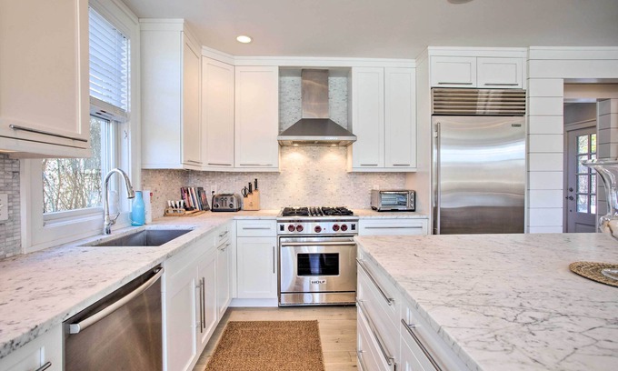 West of Town Casa | Sunny Getaway on Bike Path w/ Pool Access!