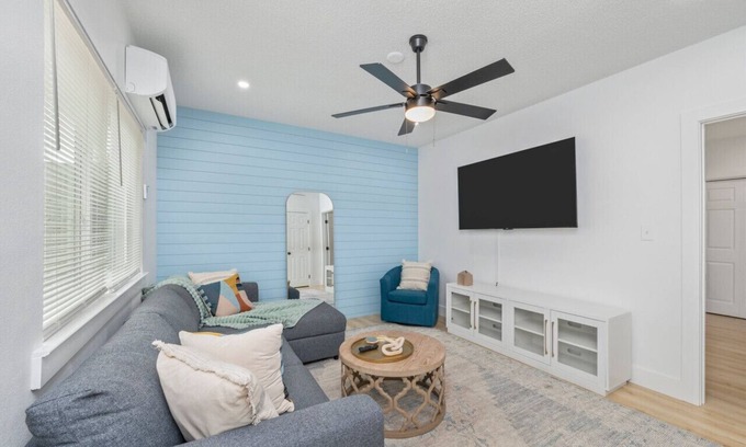 Wright Apartamento | Sunny Haven #619: 1BR Townhome in Fort Walton