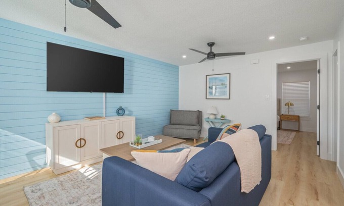 Wright Apartamento | Sunny Haven #623: 1BR Townhome in Fort Walton
