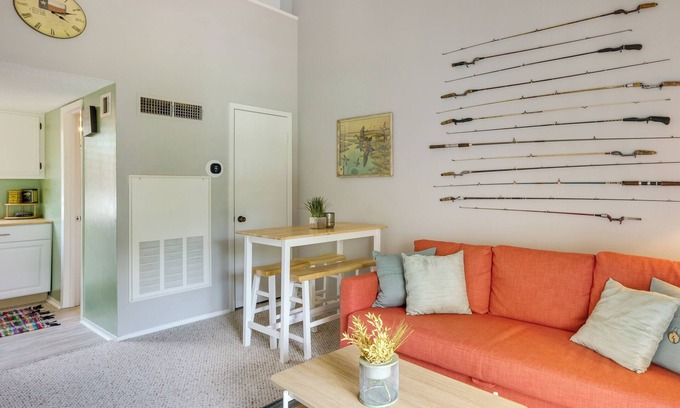 Waterwood Apartamento | Sunny Huntsville Retreat w/ Boat Launch Access!