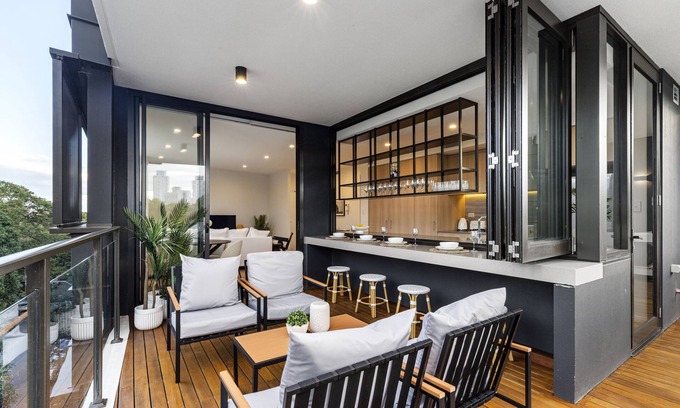 Waterloo Apartamento | Sunny Inner City Luxury With Park Views