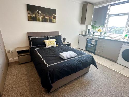 West Hendon Apartamento | Sunny Modern, Private Apartment,15 Mins To Central London