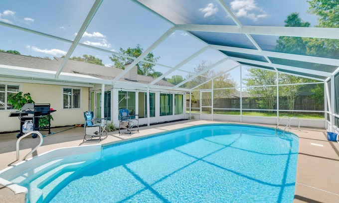 Candler Casa | Sunny Ocala Oasis w/ Grill: Near National Forest!