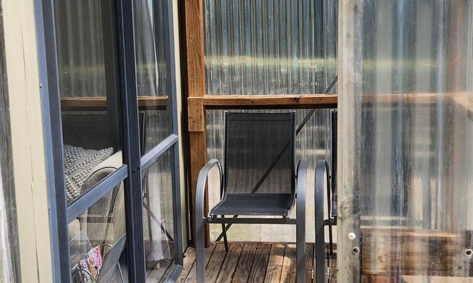 Kinloch Cabaña | Casa rural soleada y tranquila cerca de Taupo y Kinloch con WIFI GRATUITO ilimitado