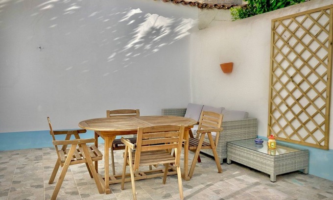Reguengos de Monsaraz Apartamento | GuestReady - Bonita casa típica con patio privado