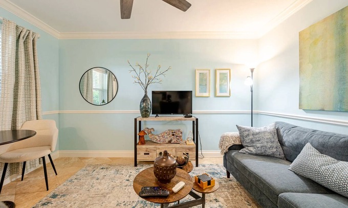 Grandview Heights Apartamento | Sunny Retreat: Cozy APT in WPB #2