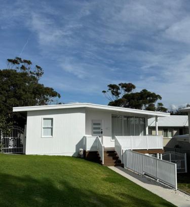 Shellharbour Casa | Sunny Rose