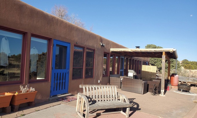 Eldorado at Santa Fe Casa | Sunny, serene, pet-friendly Southwestern home w/hot tub, office. Winter bliss.