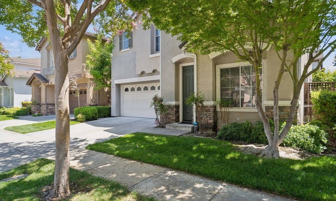 South San Jose Casa | Sunny Serenity: Pet Friendly 5BR Home In San Jose by RedAwning