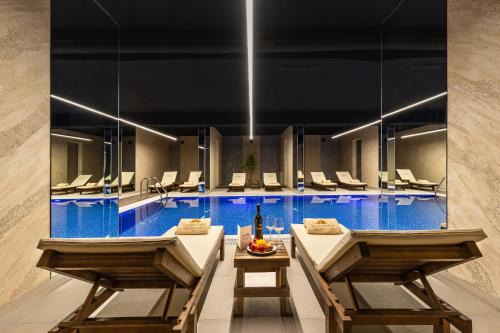 Becici Apartamento | Sunny side Wellness Resort & Spa - Cascade