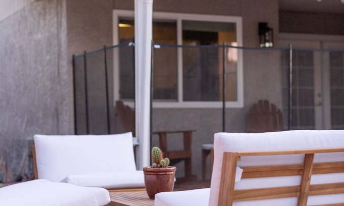 Mesa Casa | Sunny Stays Getaway Home-3 Rooms, 4 Bed, 2 Bath, Backyard with Pool