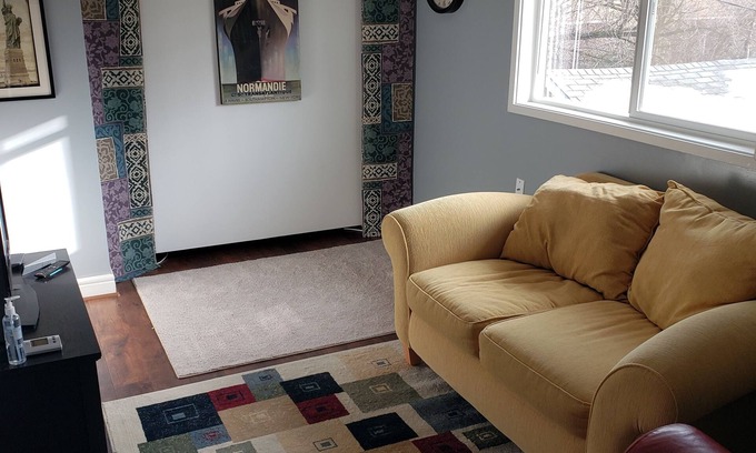 West Central Apartamento | Sunny Studio - 30 nt min