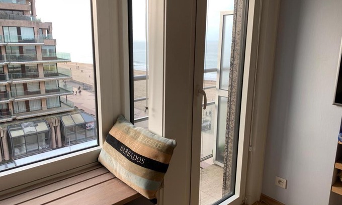 Knokke Apartamento | Sunny studio with seaview