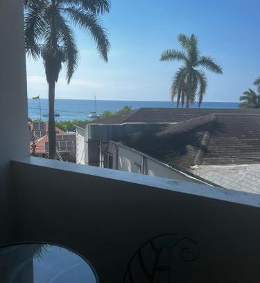 Montego Bay Apartamento | Sunny Tides at Montego Bay Club Resort