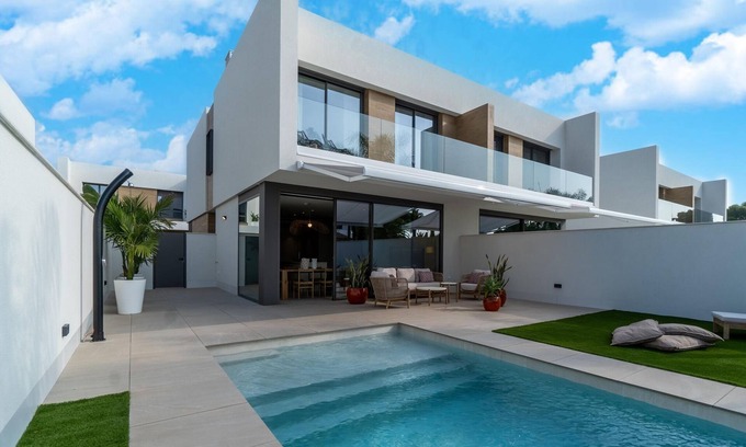 Cambrils Casa | Villa en Cambrils cerca de Playa y PortAventura