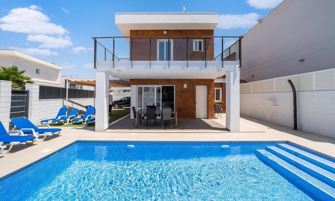 Puerto Marino Villa | Villa en Gran Alacant cerca de Carabassi