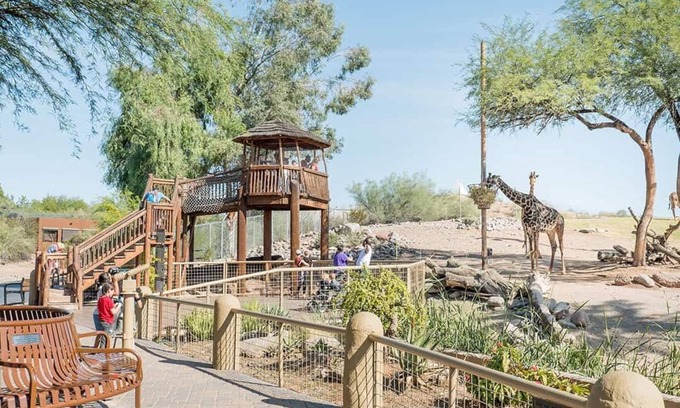 Power Ranch Condominio | Sunnyside Condo - 5 pools | outdoor sports | BBQ