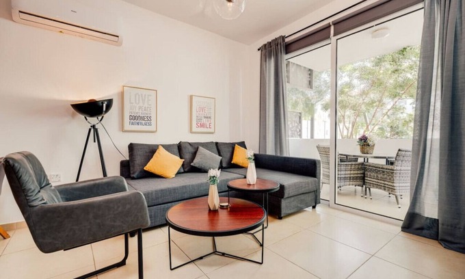 Kapparis Apartamento | SunnyVillas: 2BR Mythical Apt*Swimming Pool*AK04