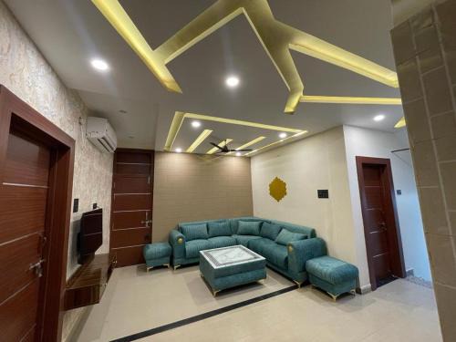 Gwalior Apartamento | SunRays - Unique 3BHK in the Heart of the City