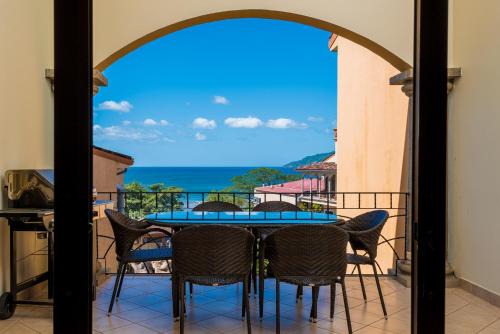 Tamarindo Apartamento | Sunrise 20- 3 Bedroom Ocean View Penthouse Condo