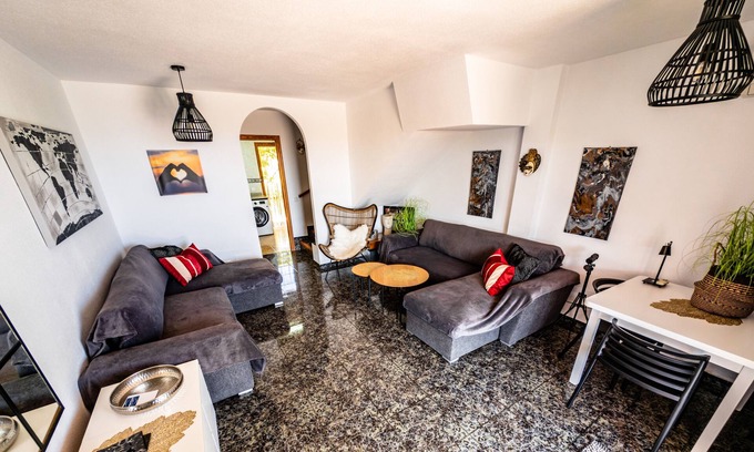 Puerto de Mazarrón Villa | SunRise Den, a pie de playa, vista al mar y piscina