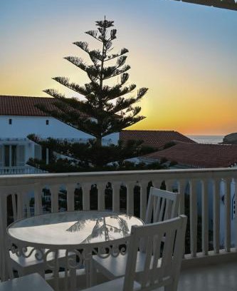 Paleopolis Casa | Sunrise Getaway w Sea Views