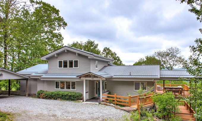 Cullowhee Casa | Sunrise Kingdom | Private Mountain Home with Impeccable Views