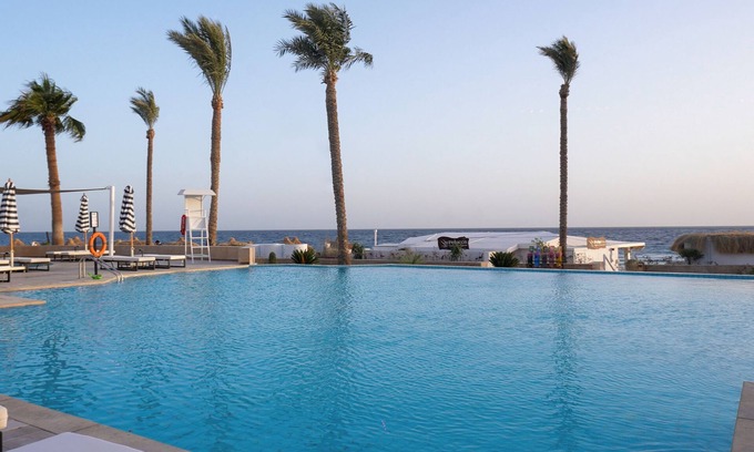 Ras Nasrani Complejo | SUNRISE Remal Beach Resort