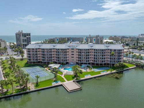 St. Pete Beach Casa | Sunrise Resort 209