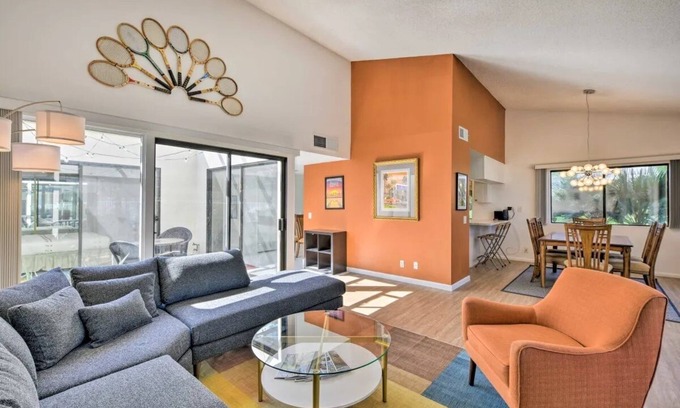 Sunrise Villas Condominio | Sunrise Villas condo with mountain views, relaxing spa/pool, and sports courts
