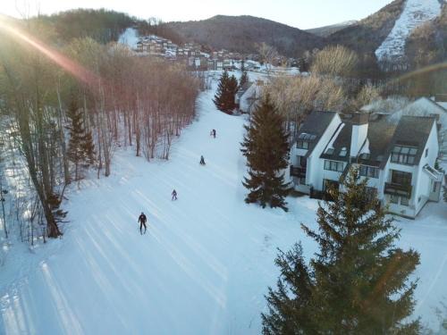 Central Vermont- Killington Apartamento | Sunrise - W Glade J-1 Brought to you by GetAway Vacations
