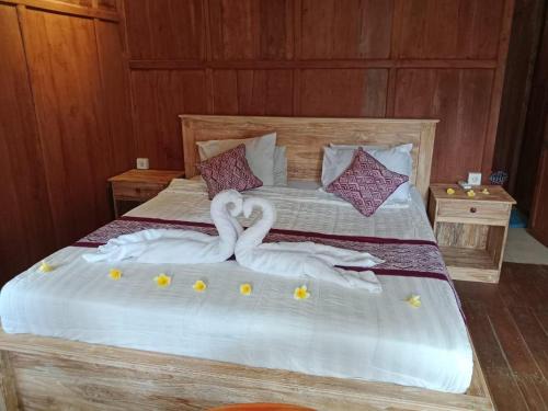 Lodtunduh Apartamento | sunrise wood house