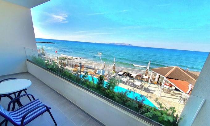 Kokkini Chani Hotel | Sunset Beach Hotel