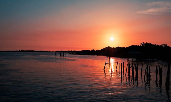 Cedar Key Cabaña | Sunset Brooke's w/ amazing sunset views!