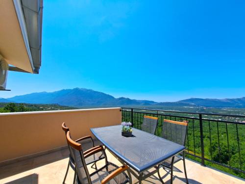 Sestanovac Casa | Sunset Chaser - Rural Dalmatian Mountain View - Makarska, Brela
