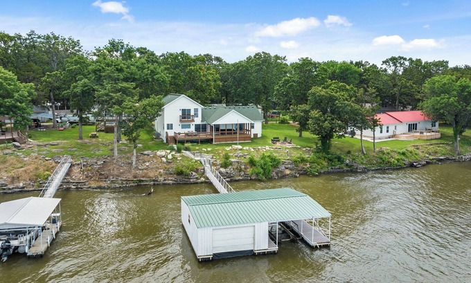 Grove Casa | Sunset Cottage on Grand: Waterfront Views - Dock - Fire Pit - Boat Parking