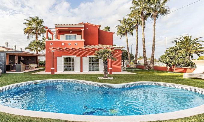 Alporchinhos Casa | Sunset Haven by Interhome