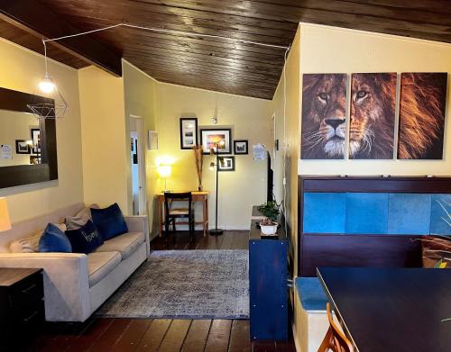 Point Loma Heights Apartamento | Sunset Haven: Lakeside Charm in Ocean Beach