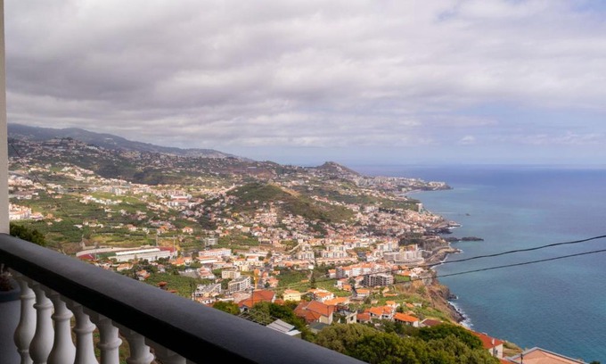 Camara de Lobos Casa | Sunset House