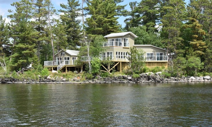 Kenora Casa | Sunset Island en Lake of the Woods - Hermosa, moderna y privada