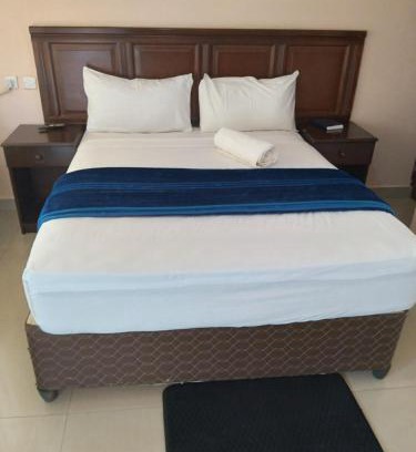 Livingstone Cama Y Desayuno | Sunset Junction Lodge & Tours
