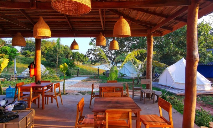 Vang Vieng Casa | Sunset Nam Ngum tented resort