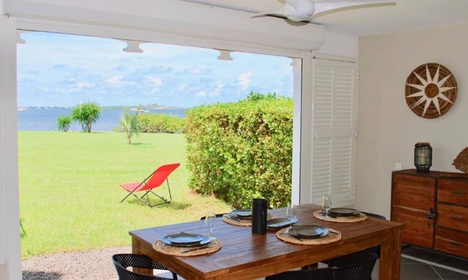 Marigot Apartamento | Sunset on lagoon from the terrace